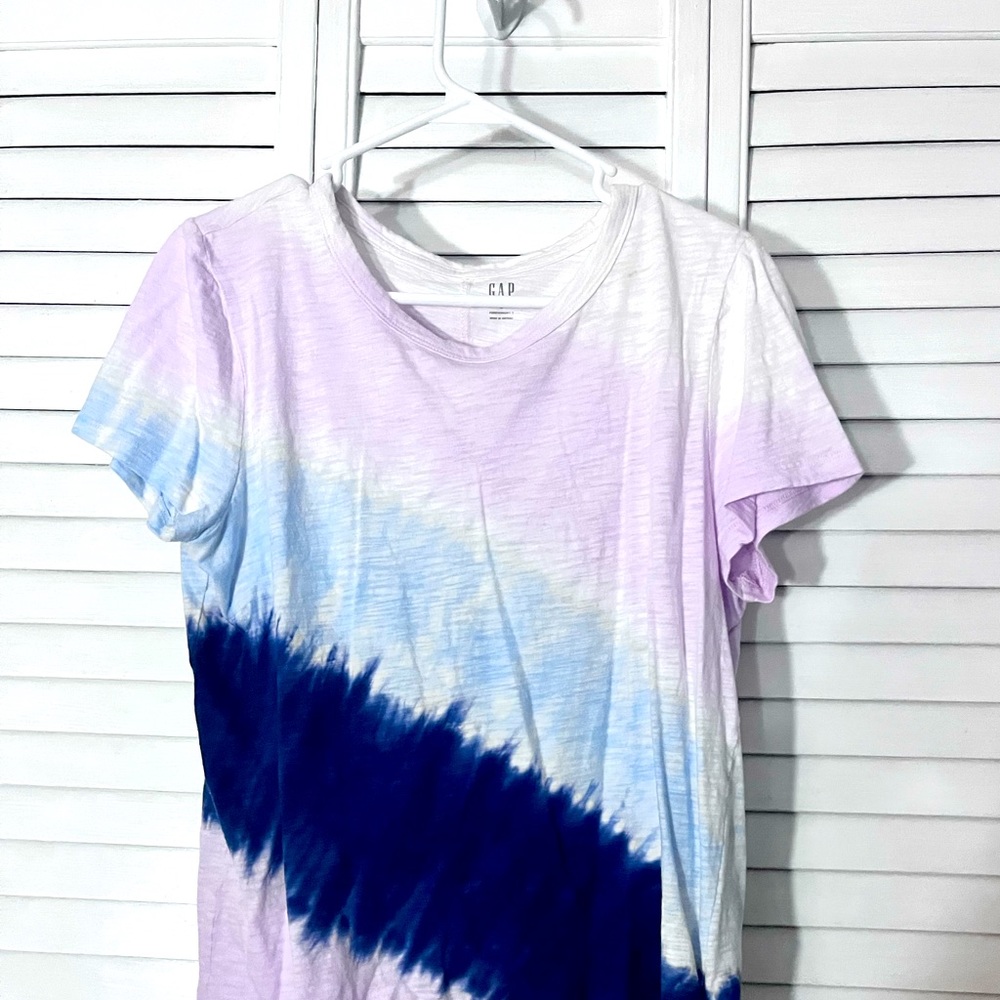 L Gap women’s forever Tee